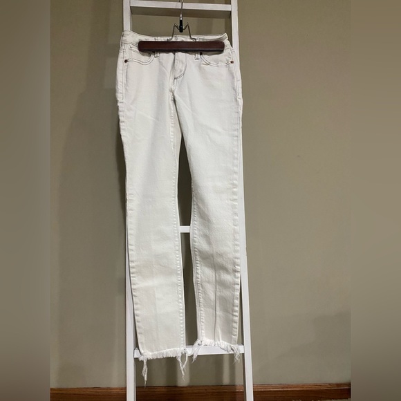 Lucky Brand Denim - Lucky Brand Women's Cream Sasha Straight Leg Jeans-00/24